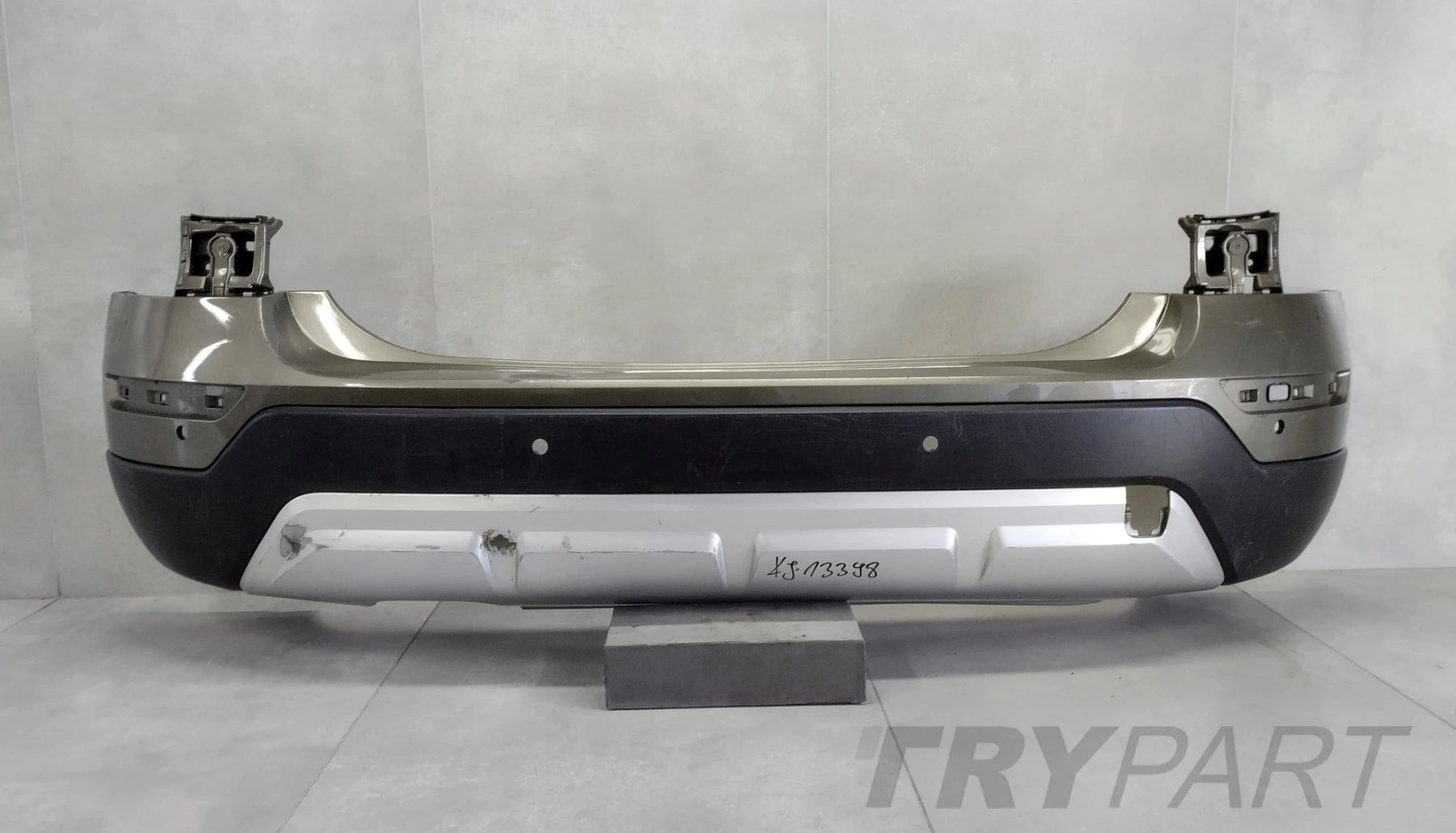 Skoda Yeti 5L6 Outdoor Lift Rear Bumper 13-17