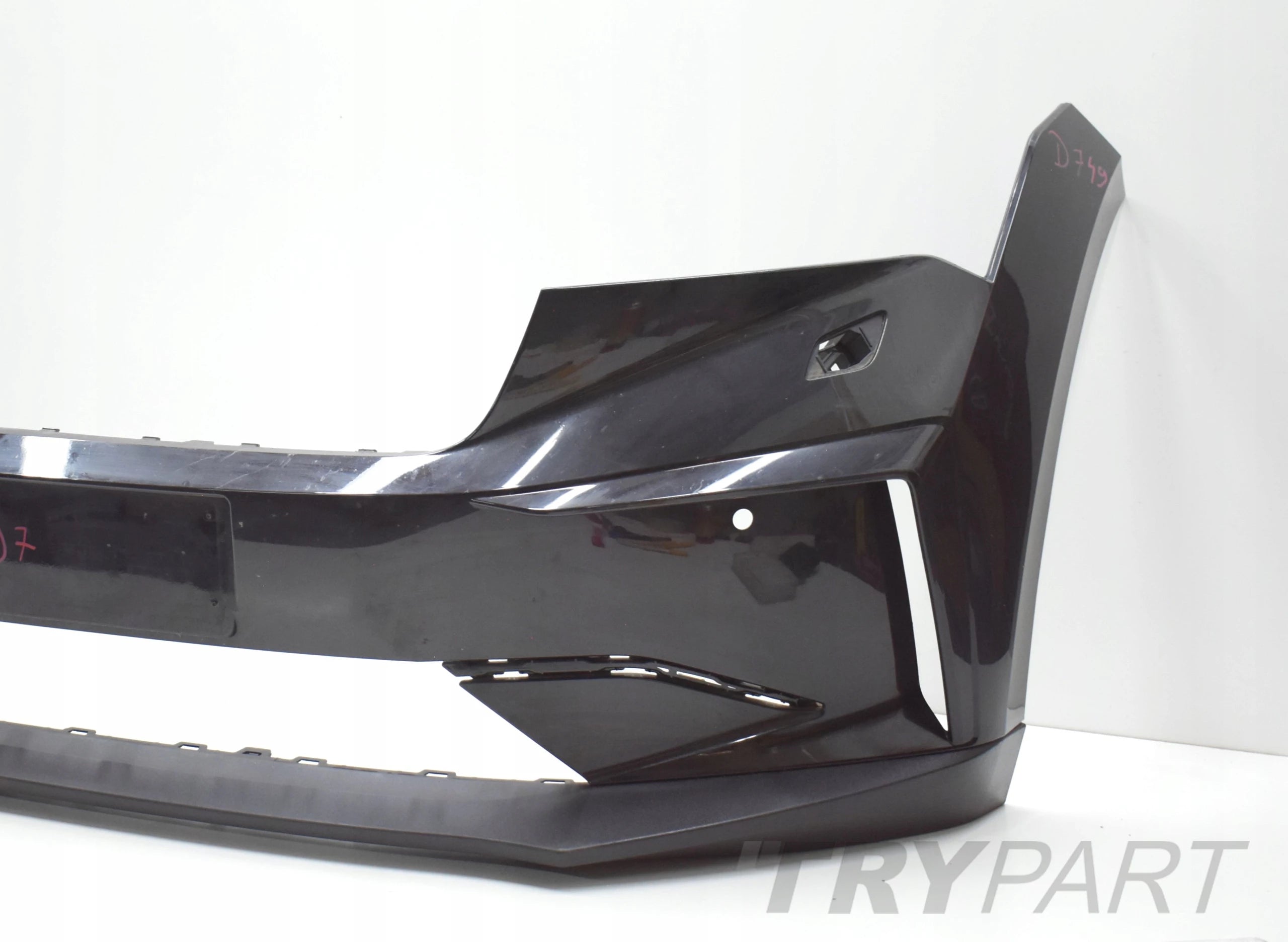 SKODA ENYAQ 5LA FRONT BUMPER ORG + BOTTOM