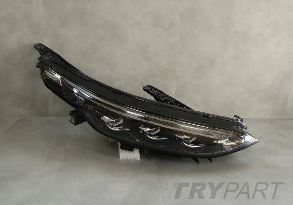 FRONT LAMP MAXUS EUNIQ 6 FULL LED 21- RH SV51-03