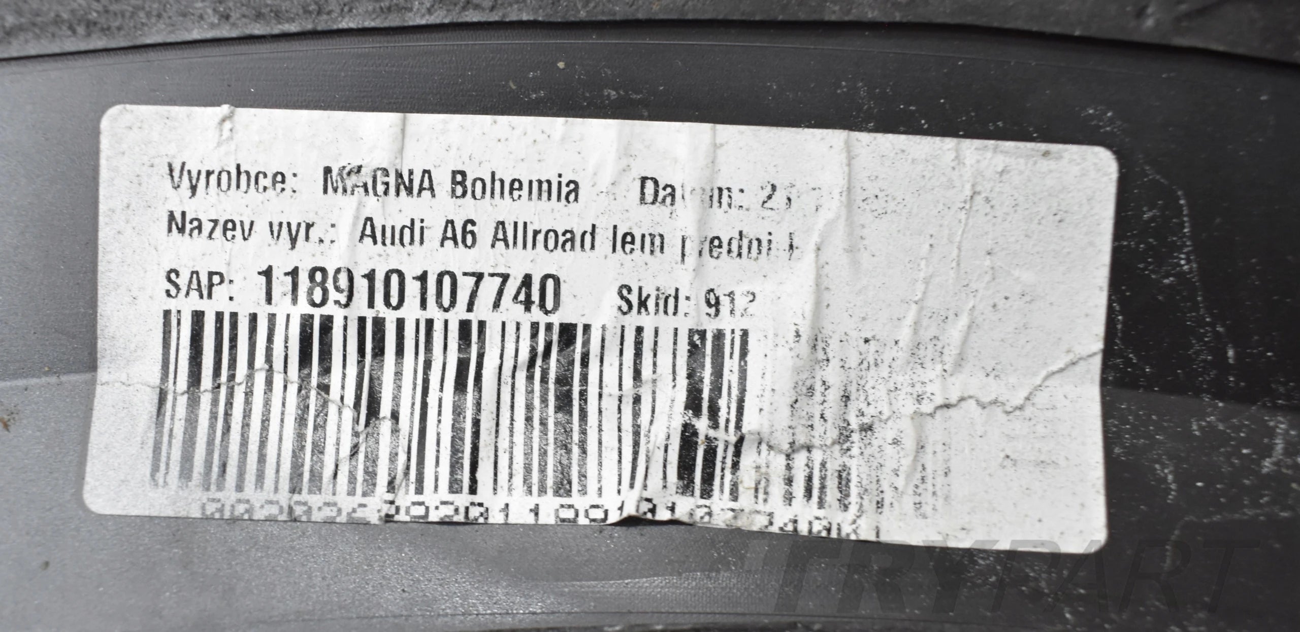 AUDI A6 C8 4K9 ALLROAD LEFT FRONT FENDER TRIM ORG