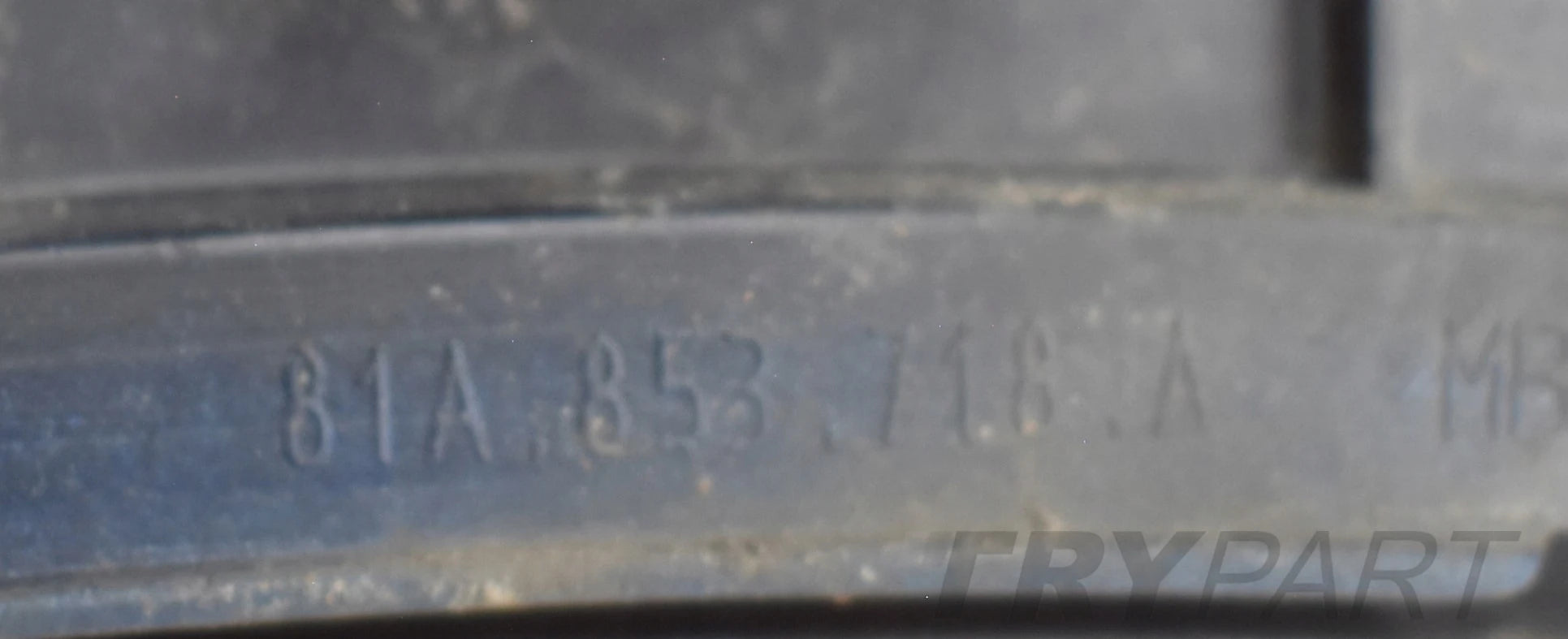 AUDI Q2 81A RIGHT FENDER TRIM FRONT ORIGINAL