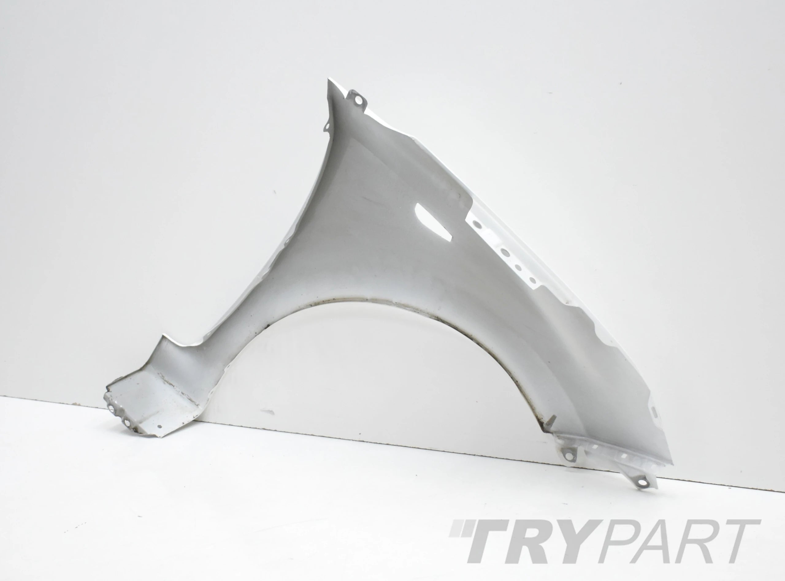 HYUNDAI I10 II LEFT FRONT FENDER ORG IN COLOR