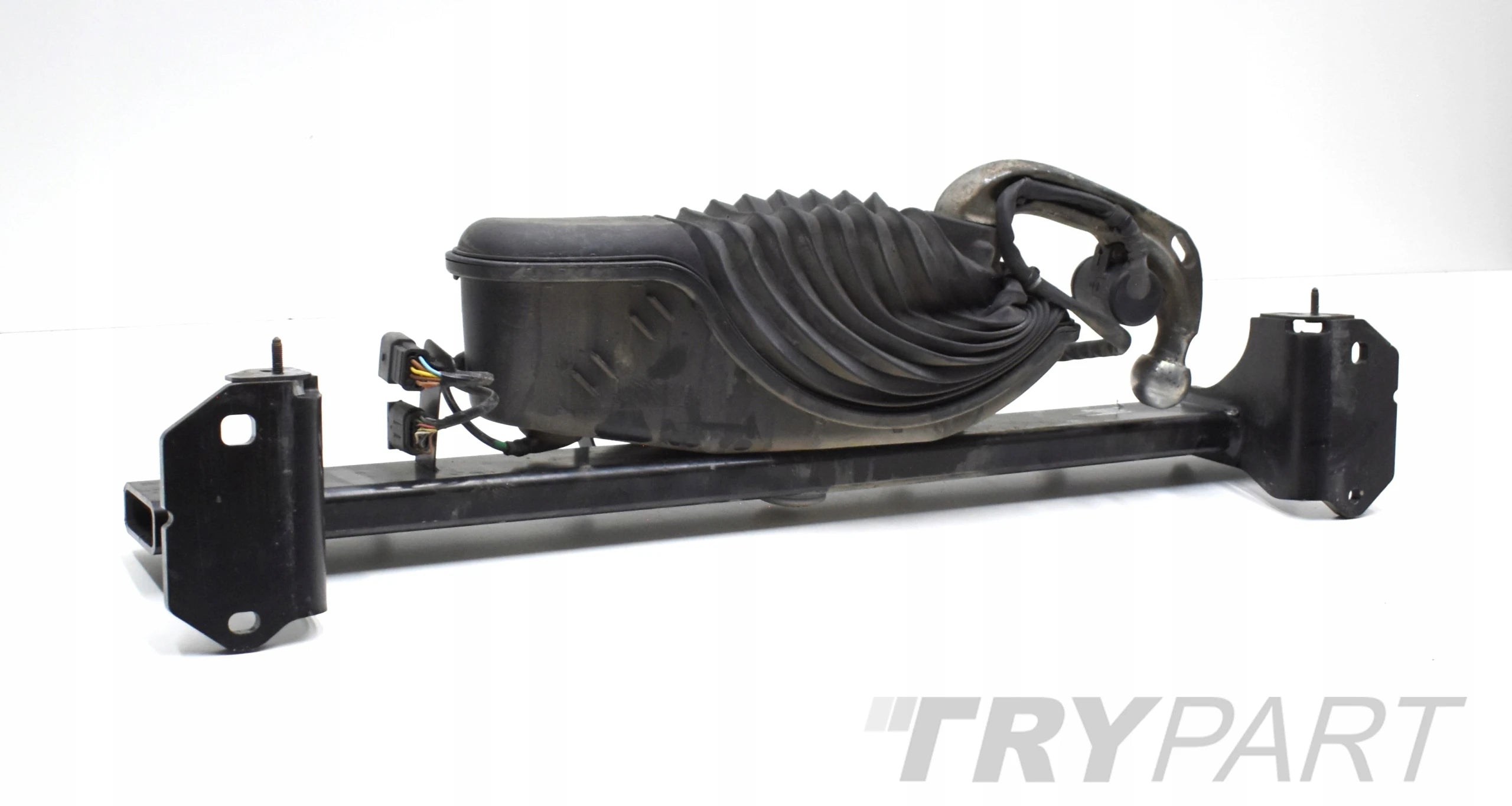 BMW 4 GRAN COUPE G26 ELECTRIC TOW HITCH ORG