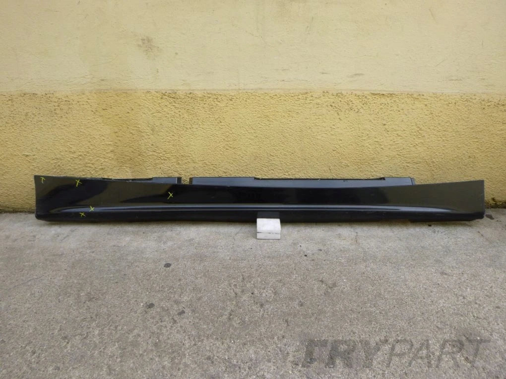 BMW 1 E87 Right Door Sill Trim