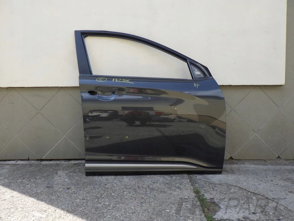 HYUNDAI KONA 17- Right Front Door