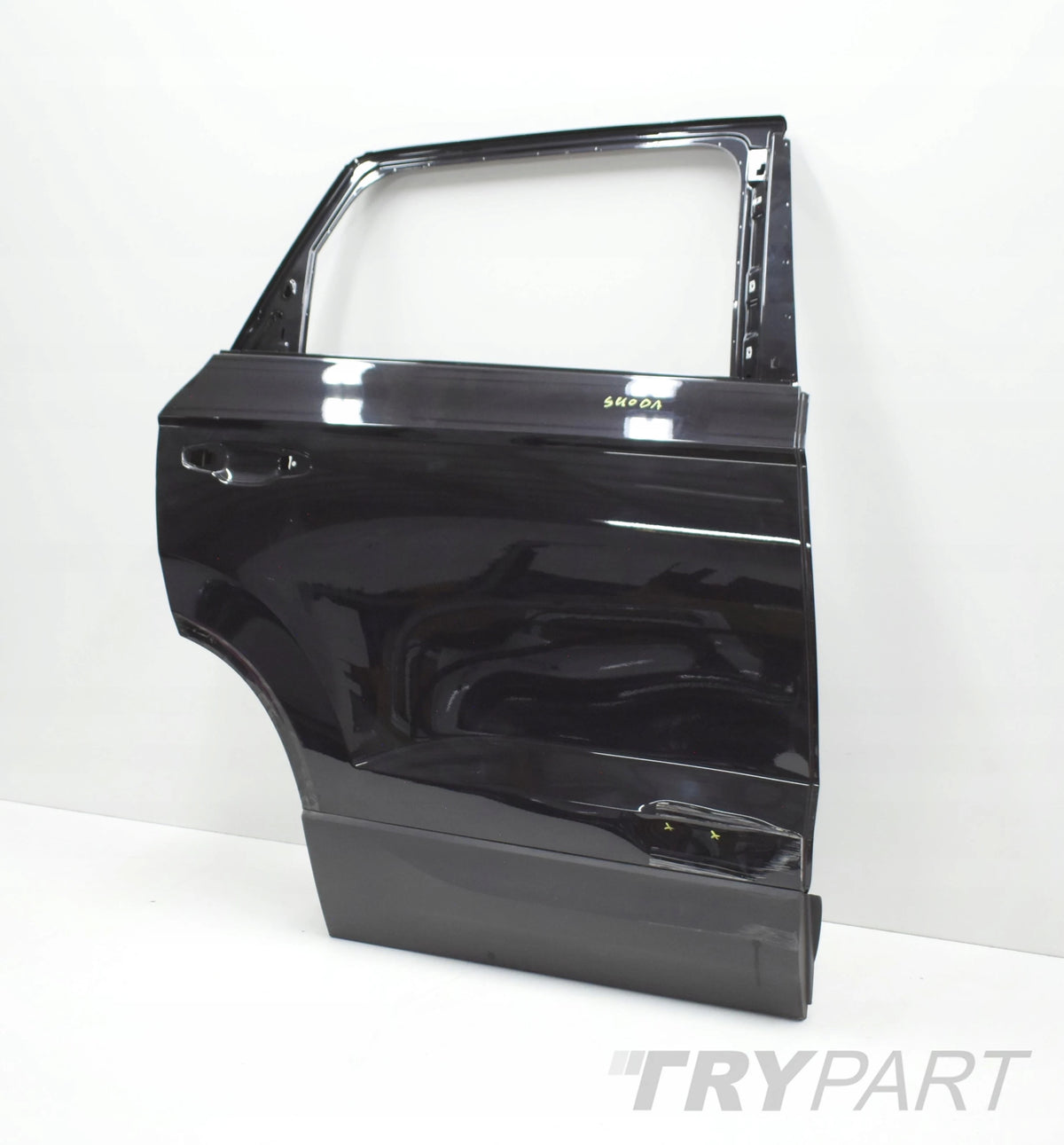 SKODA KAROQ RIGHT REAR DOOR ORG