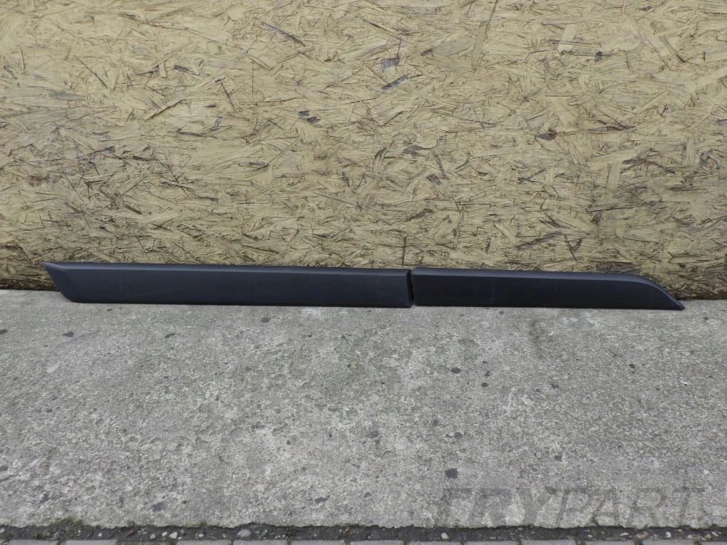 FORD TRANSIT CUSTOM 12- Front Door Trim Strip