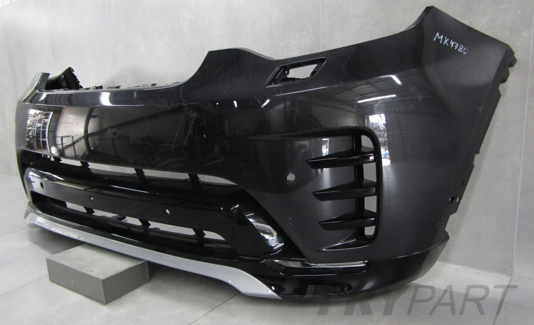 Front Bumper for Land Rover Discovery R Dynamic Lift 21-24 (LED Wiring)