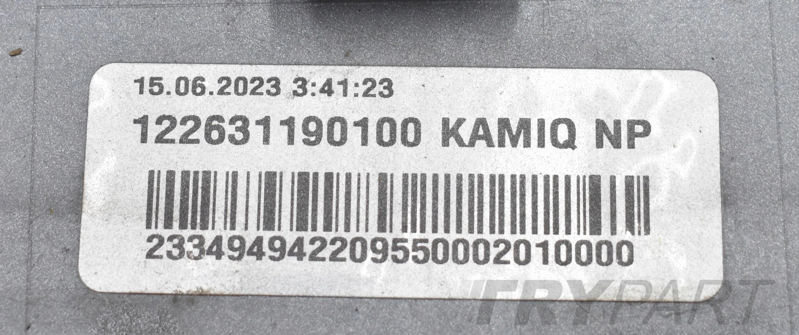 SKODA KAMIQ 568 FRONT BUMPER ORG + GRILLE + GRILLE INSERT