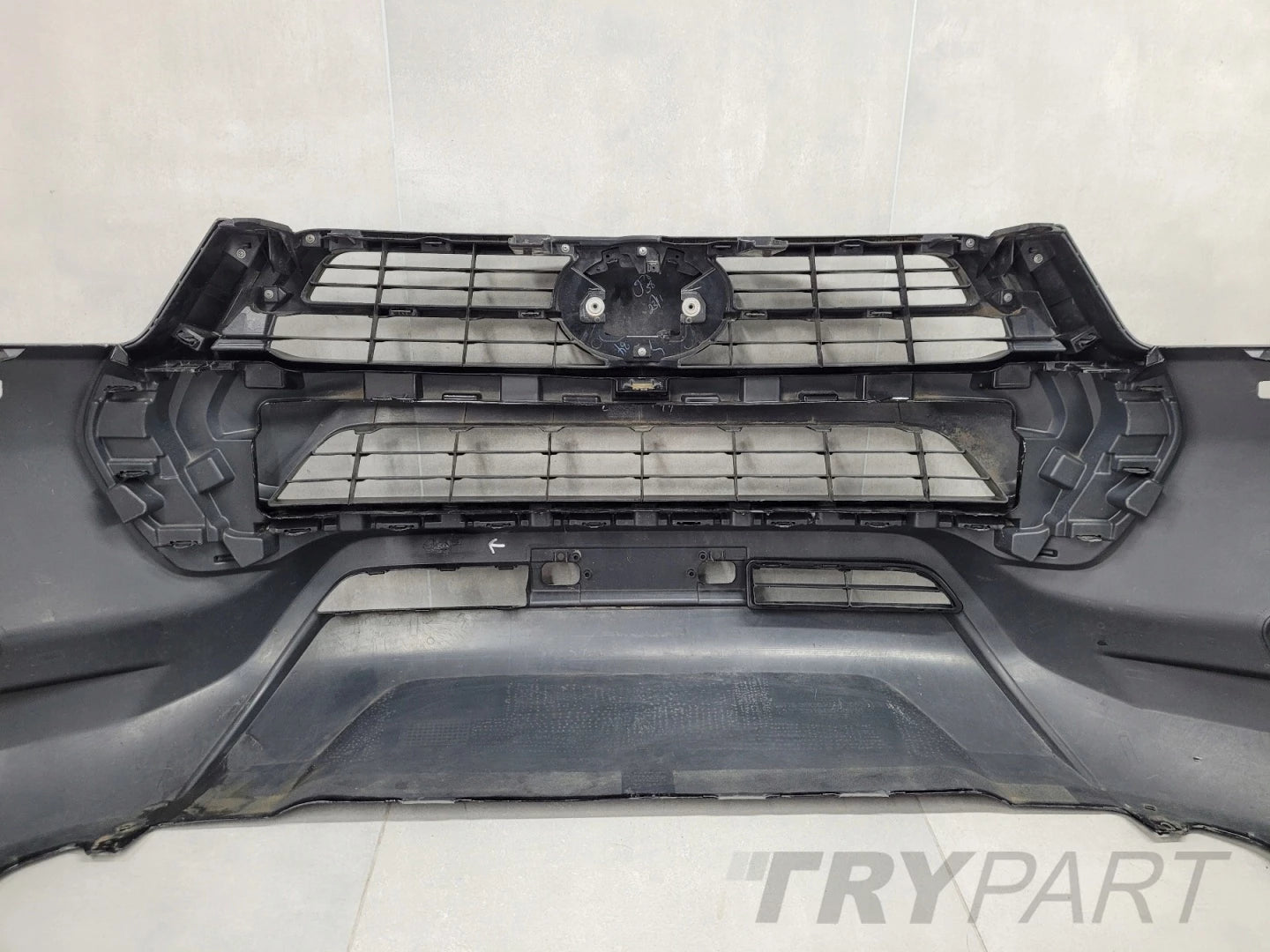Front Bumper Toyota Hilux 8 VIII Lift 9 IX 20-