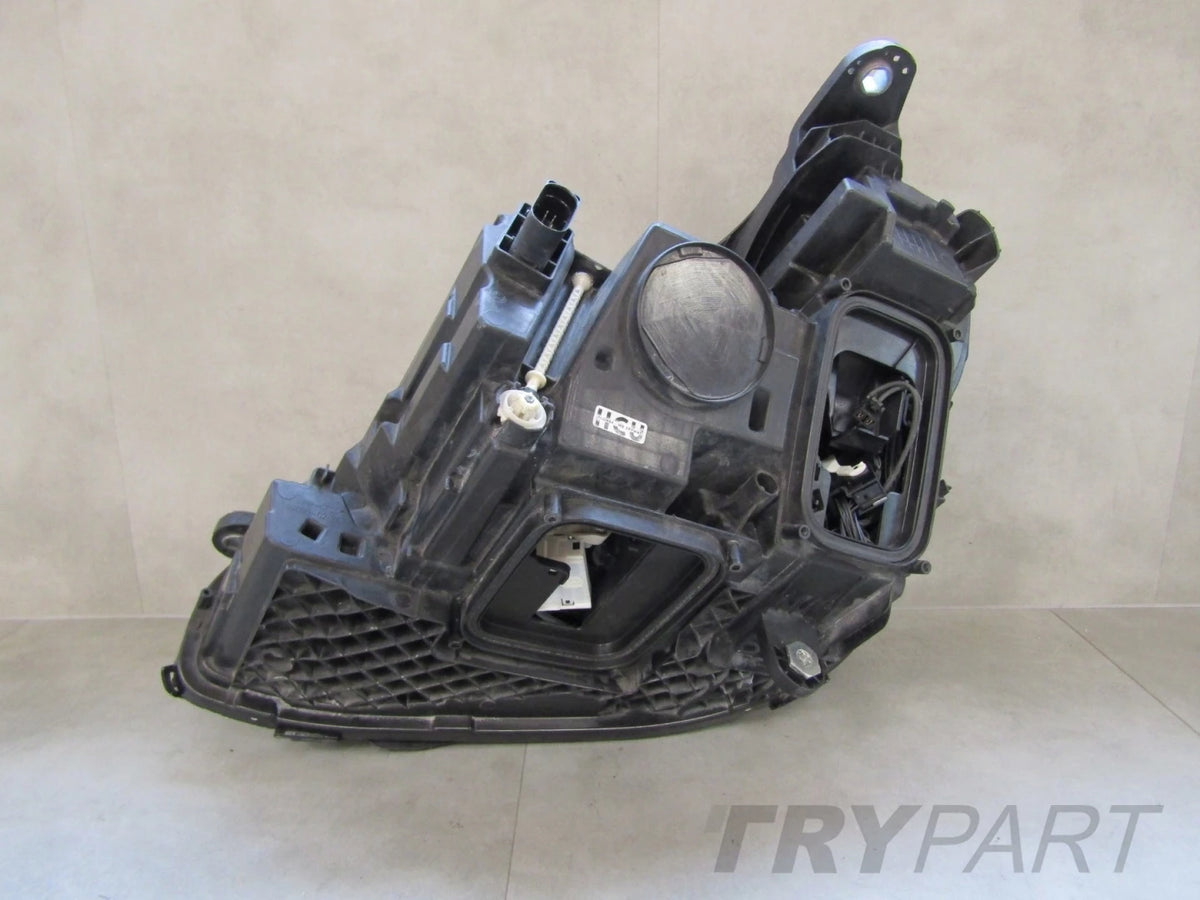 MERCEDES E-KLASA W213 MULTIBEAM 17-20 RH RIGHT HEADLIGHT 2139067606