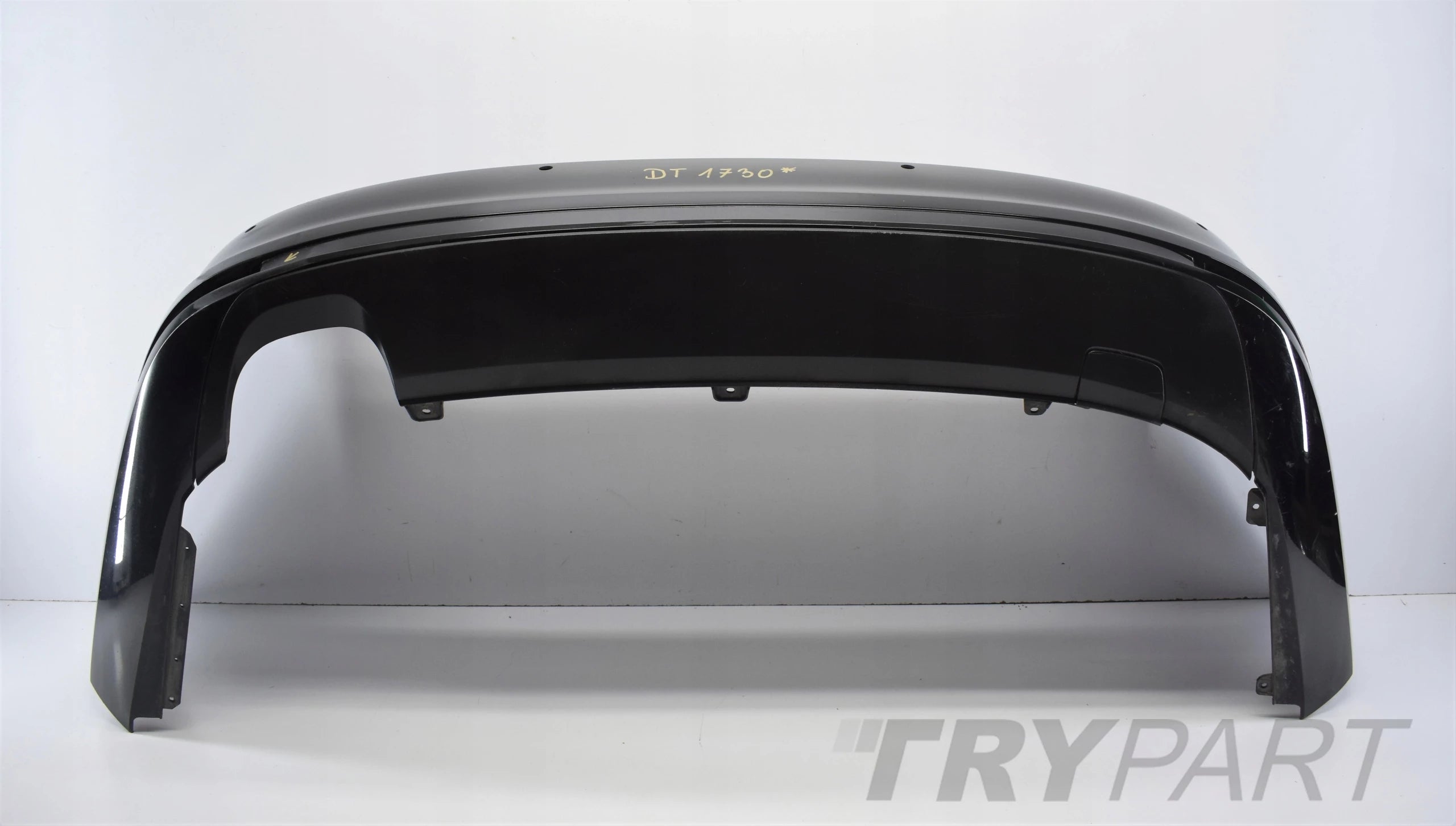 VW JETTA 5C6 LIFT REAR BUMPER ORIGINAL NICE + BOTTOM