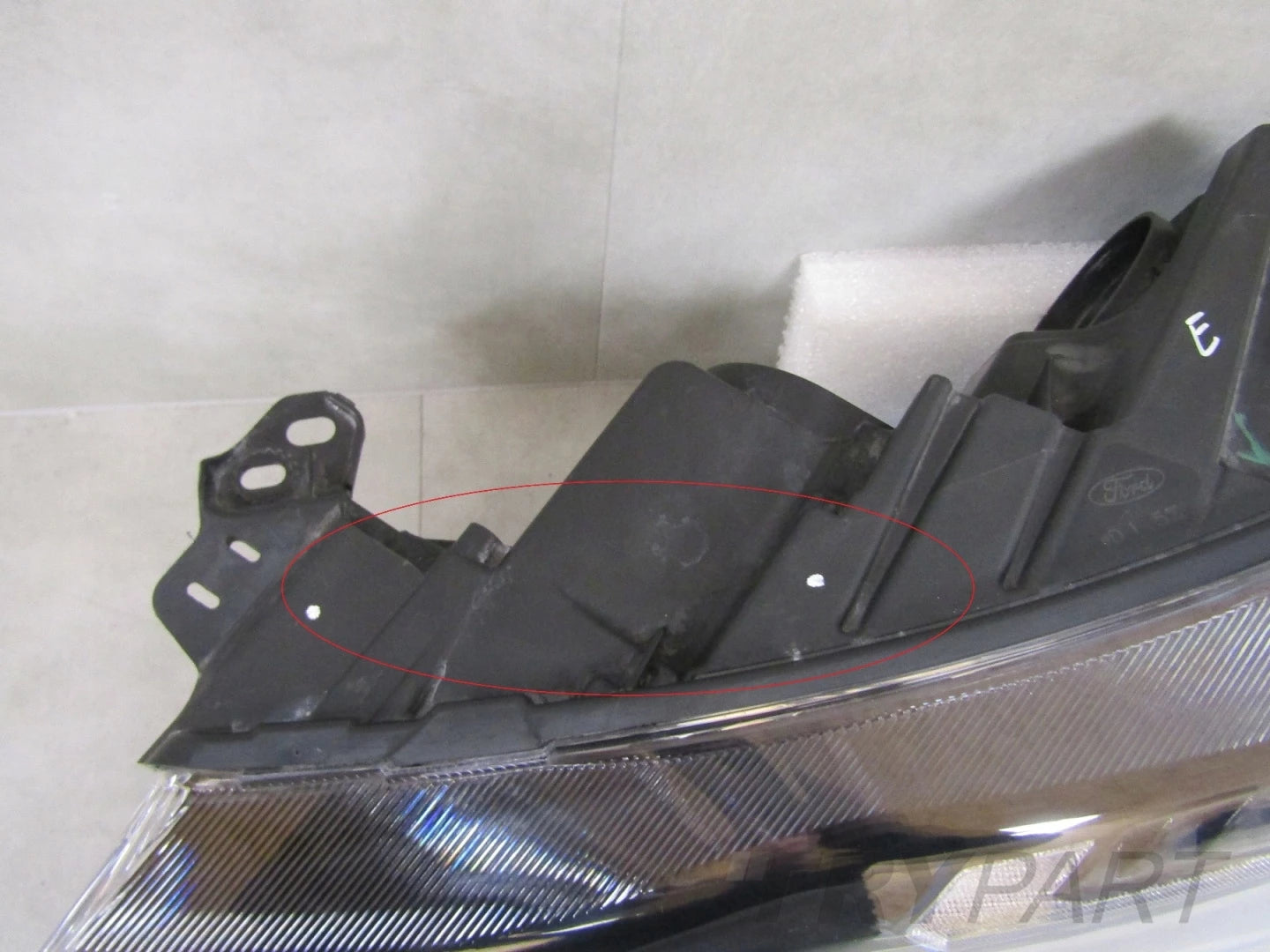 FRONT HEADLIGHT FORD TRANSIT CUSTOM 2 II LED 23- LH PZ31-13E015-CB