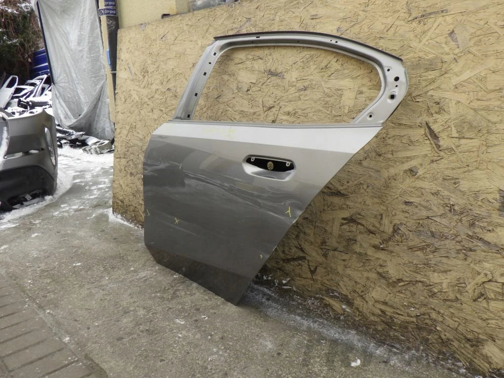 BMW 5 G60 G61 2023- Rear Left Door