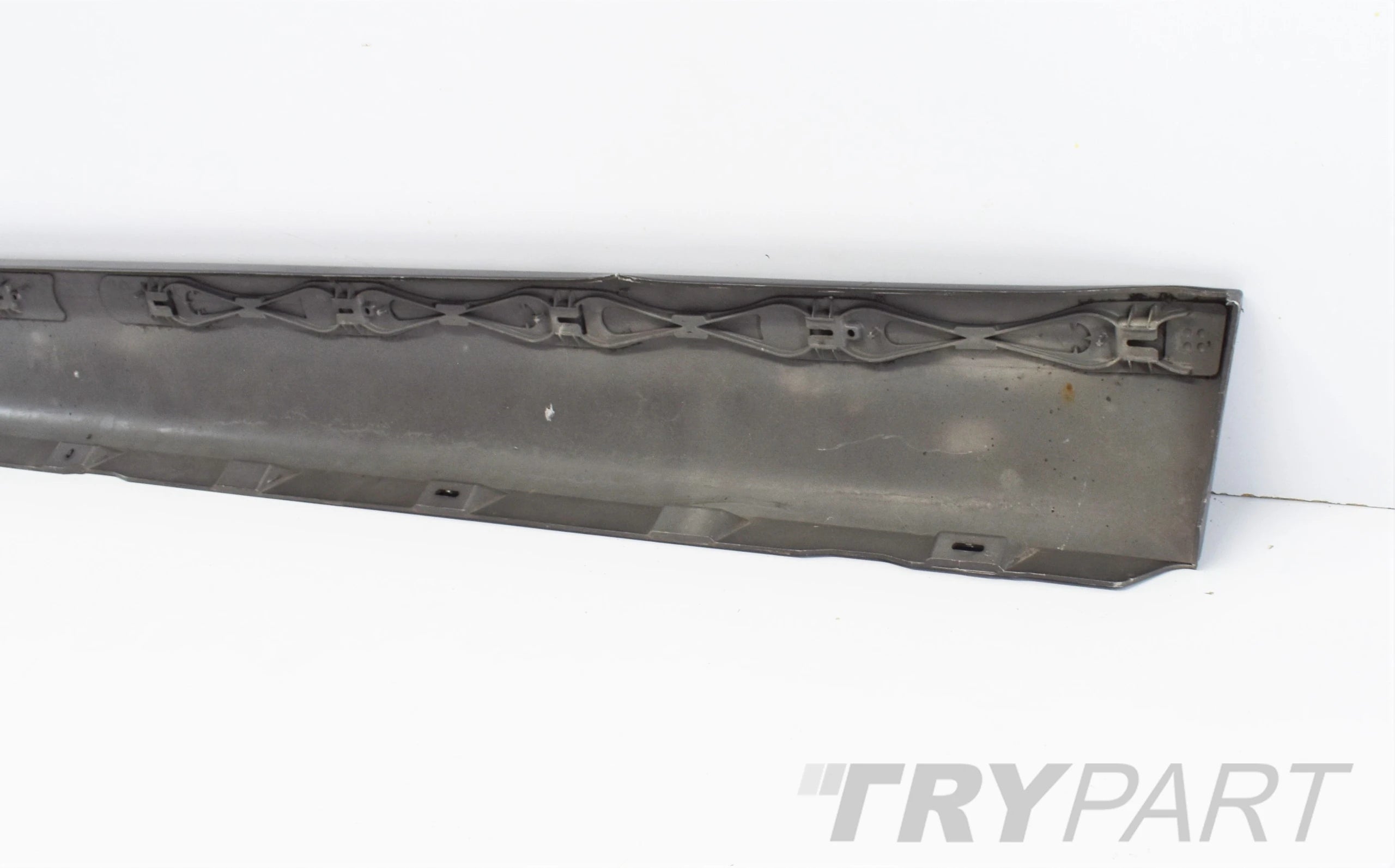 SKODA YETI 5L0 LIFT RIGHT SILL COVER