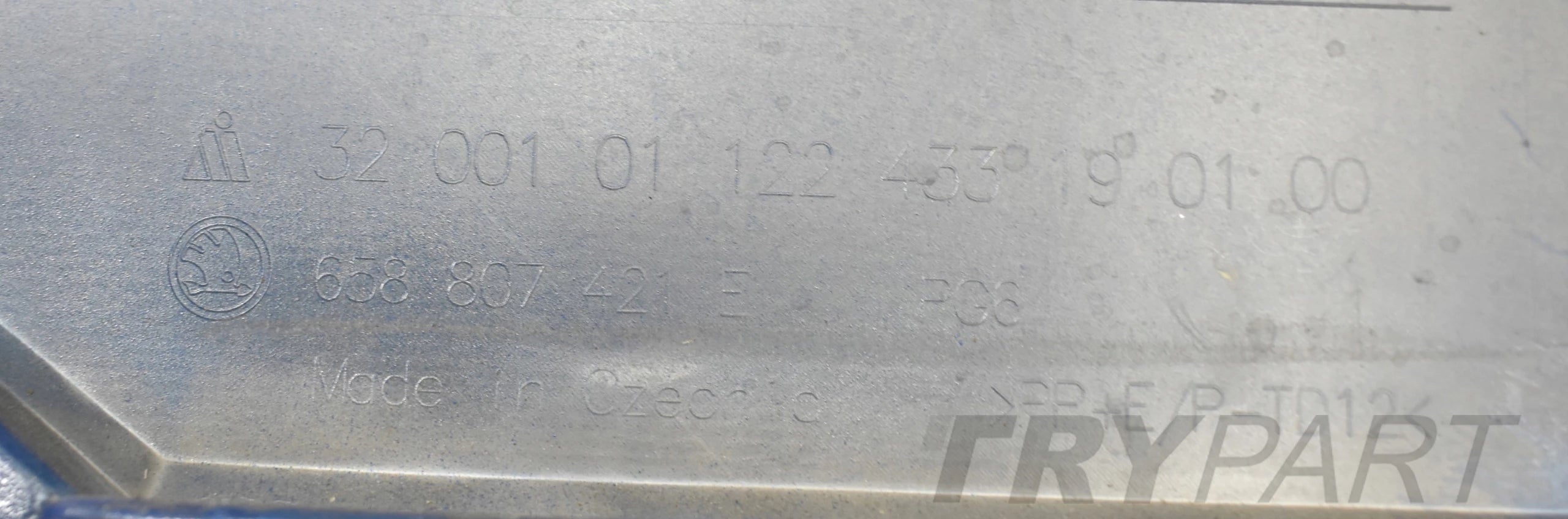 SKODA KAMIQ 658 LIFT REAR BUMPER ORIGINAL + BOTTOM