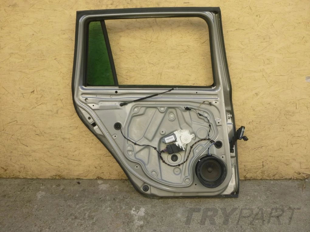 SKODA OCTAVIA II KOMBI REAR RIGHT LEFT DOORS