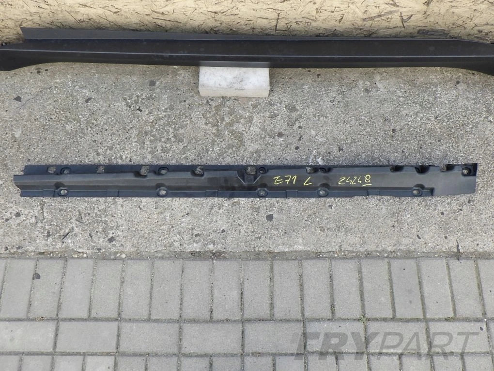 BMW X6 E71 Left Sill Cover Bracket