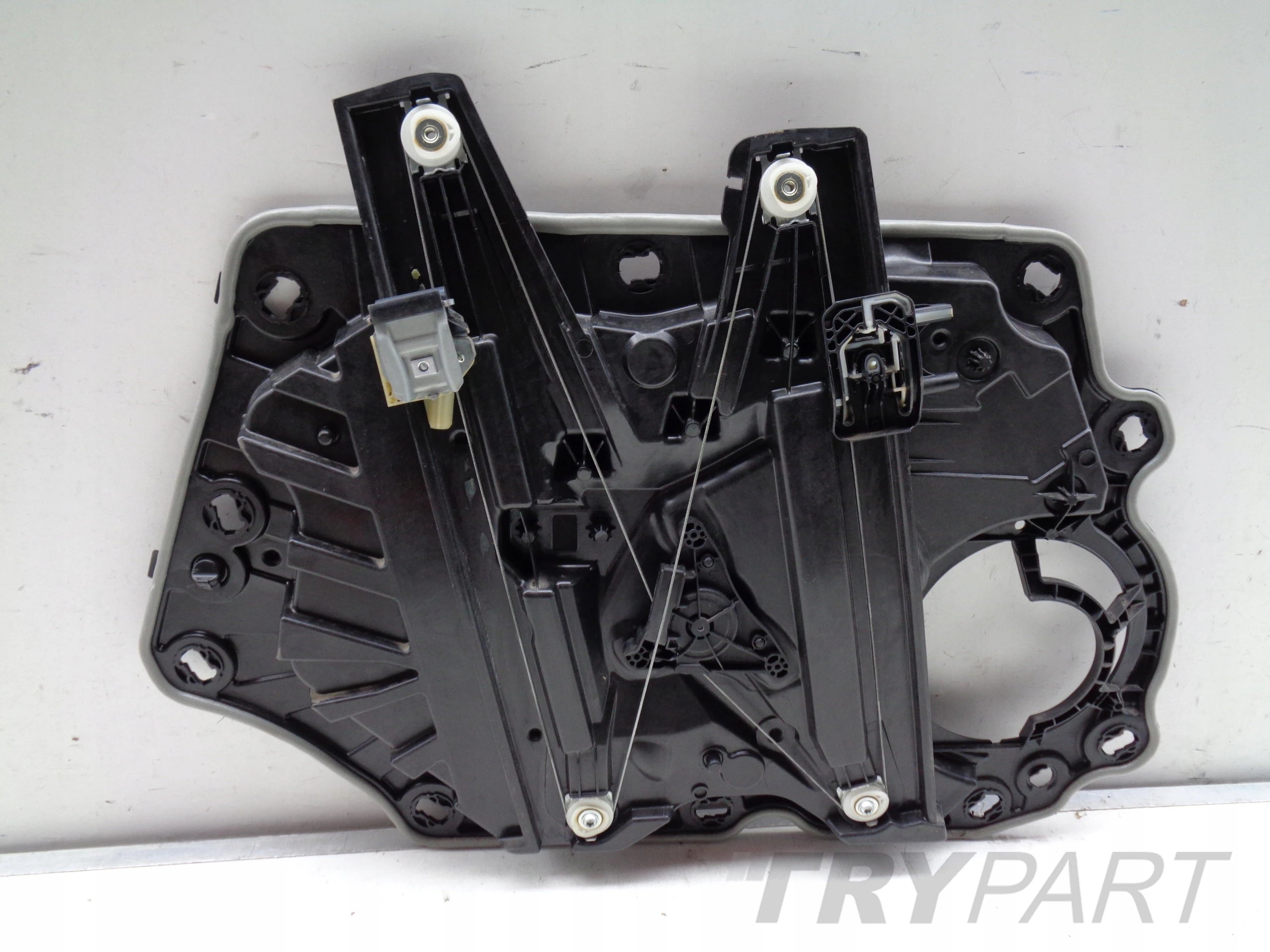 WINDOW REGULATOR FRONT RIGHT FORD FIESTA MK8 2017-